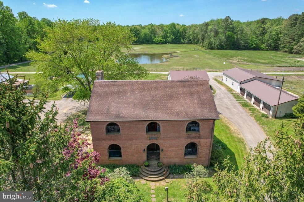 Sold $880,000