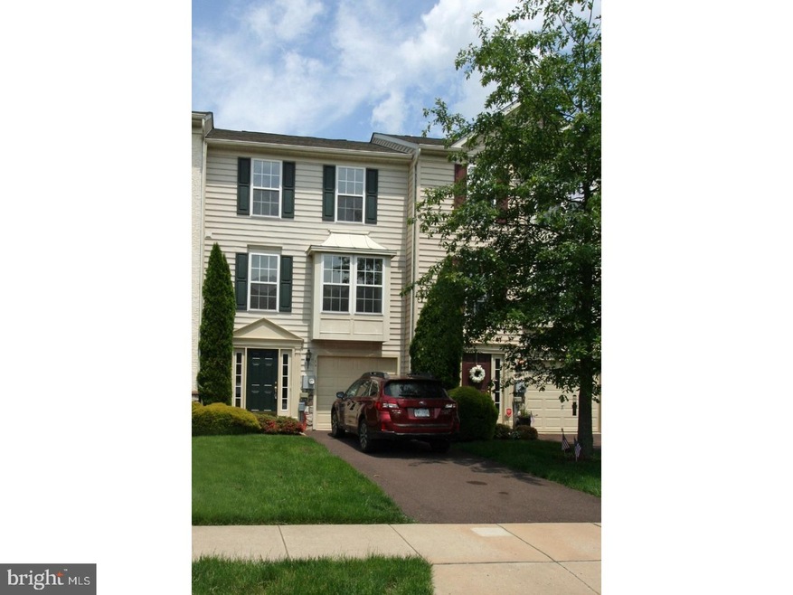 24 N Savanna Dr, Pottstown, PA 19465 - photo 1