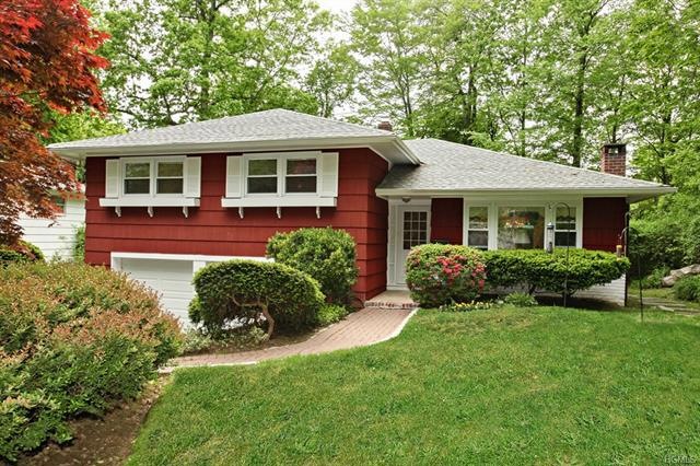 14 Kaateskill Place, Scarsdale, NY 10583 - photo 1