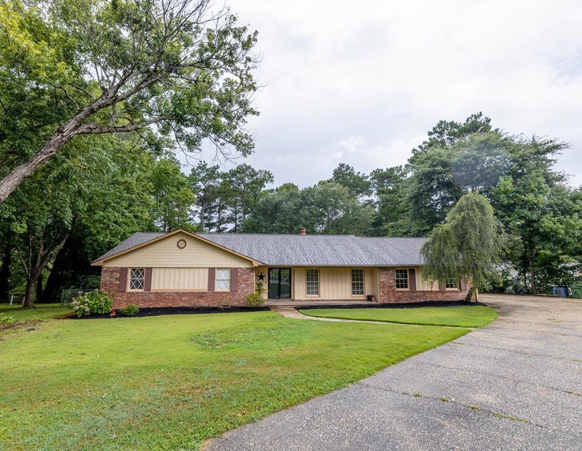 3909 Ashmore Dr, Columbus, GA 31909 - photo 1