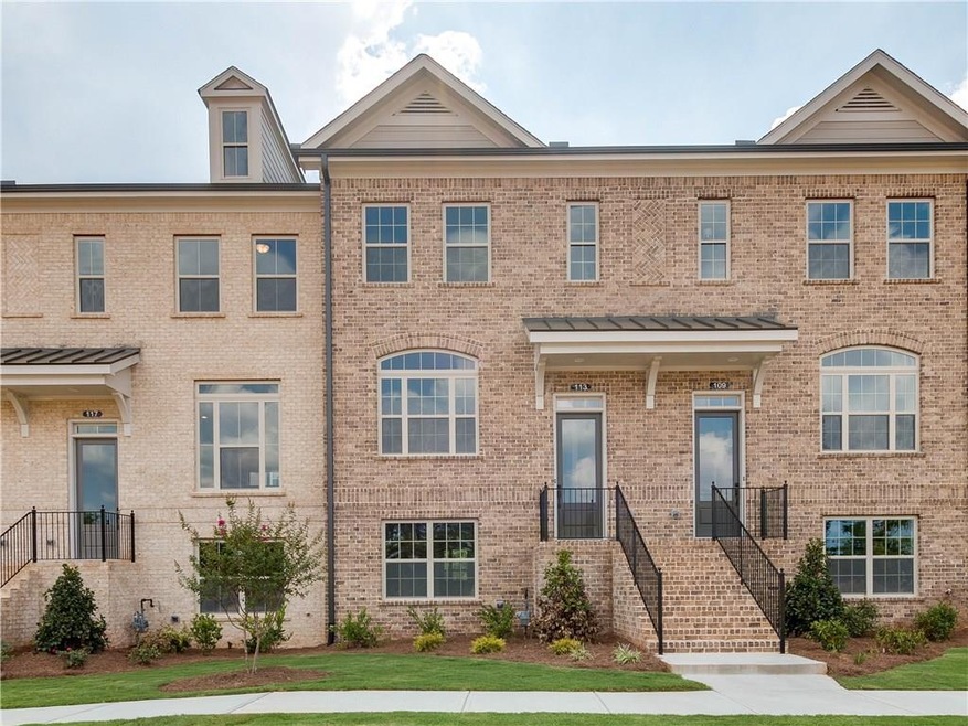 Great curb appeal!