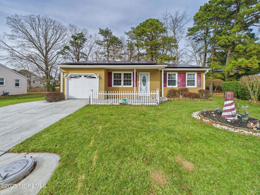 10 Hartford Rd unit 73, Whiting, NJ 08759 - photo 1