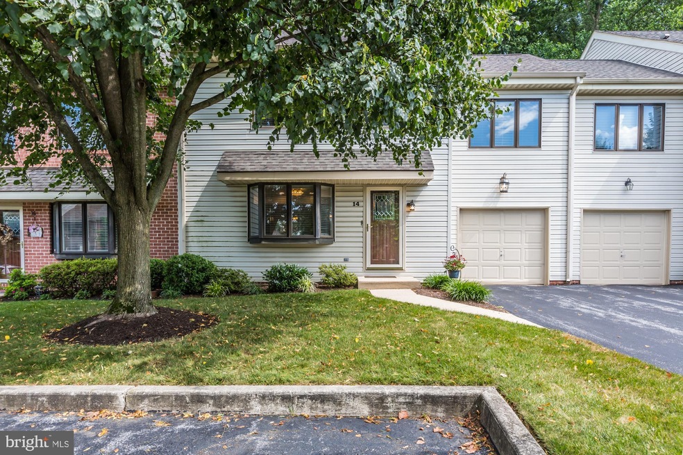 14 Foster Ln unit R14, Downingtown, PA 19335 - photo 1