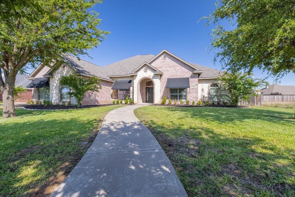 4710 Muirfield Ave, San Angelo, TX 76904 - photo 1
