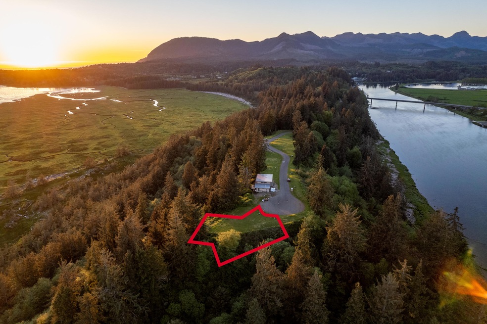 Nehalem Point Drive TL 500, Nehalem