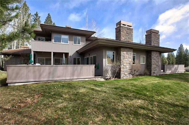 61875 Broken Top Dr unit 2, Bend, OR 97702 - photo 1