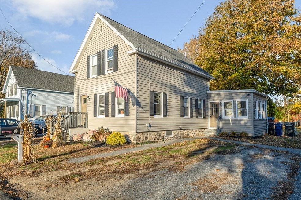 15 Cottage St, Dracut, MA 01826 - photo 1