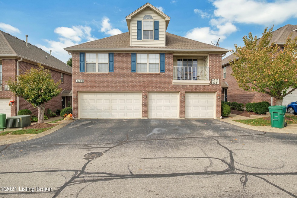 8319 Grand Trevi Dr, Louisville, KY 40228 - photo 1