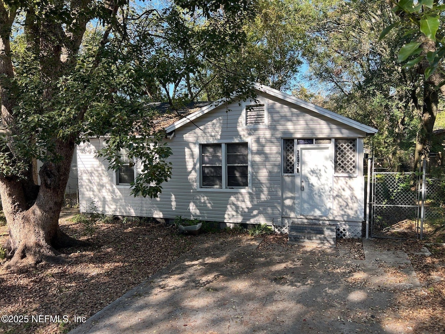 3343 Nolan St, Jacksonville, FL 32254 - photo 1
