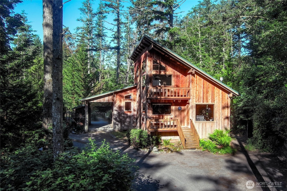 For Sale $1,050,000 • Co-Listing Agent
