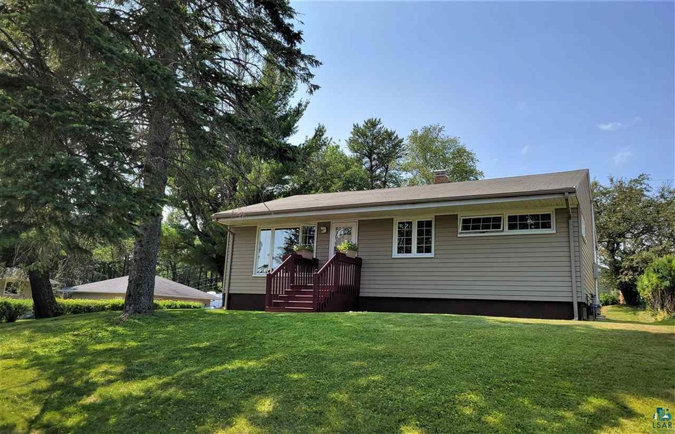 2231 W 22nd St, Duluth, MN 55811 - photo 1