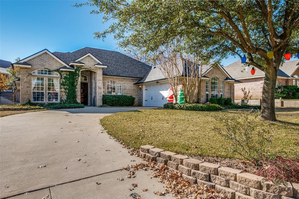 113 Montreal Dr, Hurst, TX 76054 - photo 1