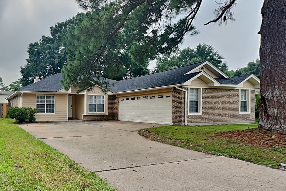 8514 Greenleaf Lake Dr, Houston, TX 77095 - photo 1