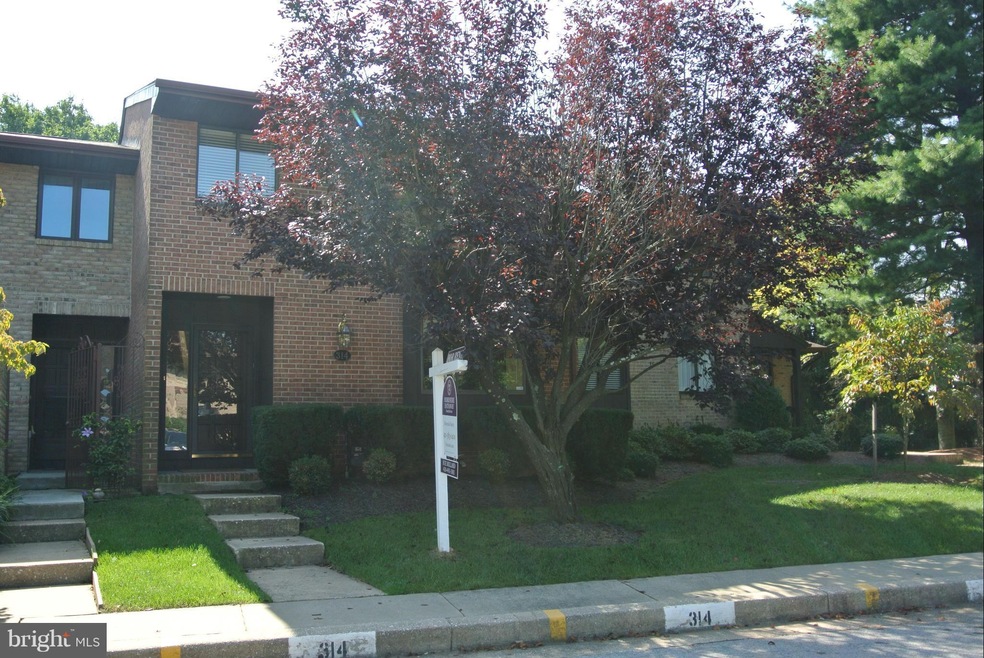 314 Five Farms Ln, Lutherville Timonium, MD 21093 - photo 1