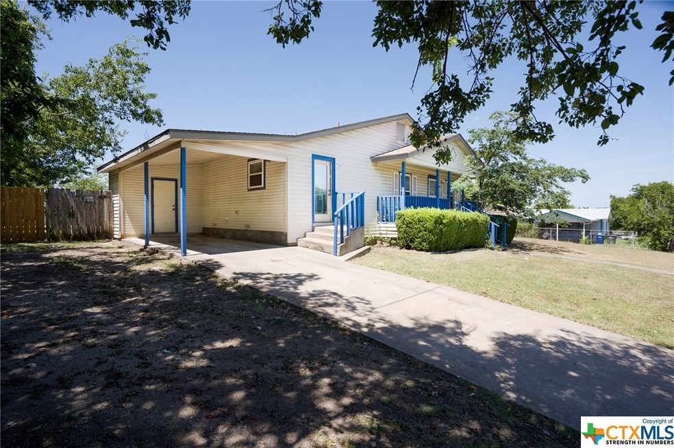 103 W Anderson Ave, Copperas Cove, TX 76522 - photo 1