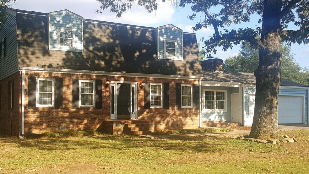 204 Sharondale Dr, Dalton, GA 30721 - photo 1