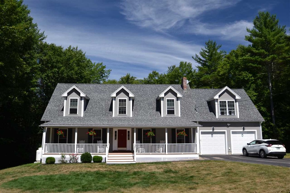 146 Ayers Cove Dr, Barrington, NH 03825 - photo 1