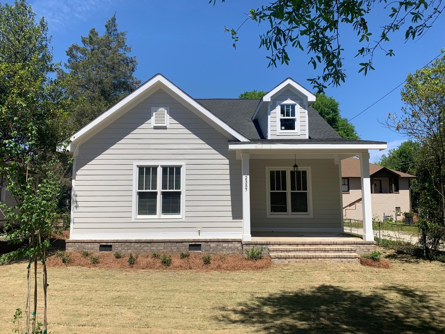Facing Wrightsboro Road