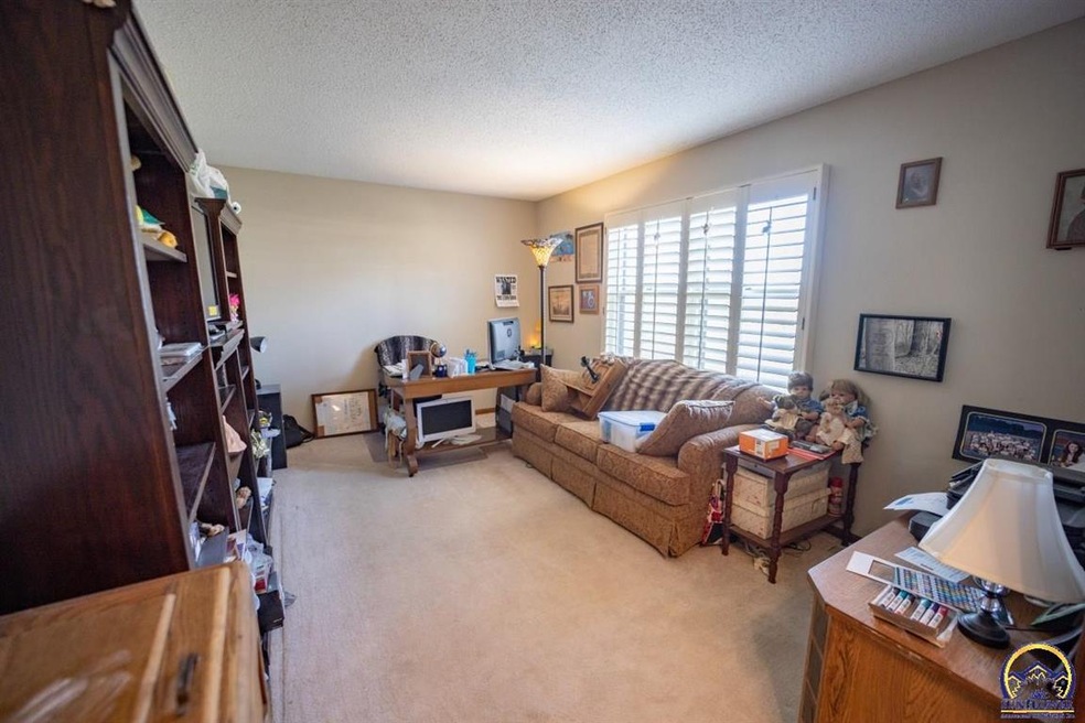 6103 SW 43rd Terrace, Topeka, KS 66610 - photo 1
