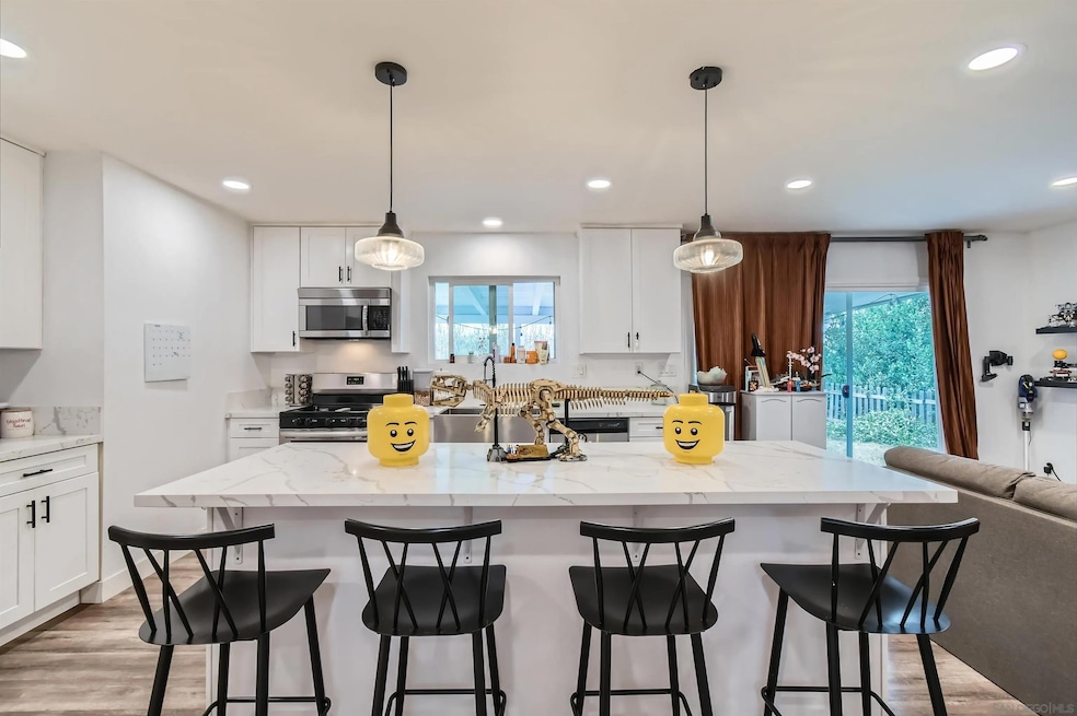 Pending $729,000 • Co-Listing Agent