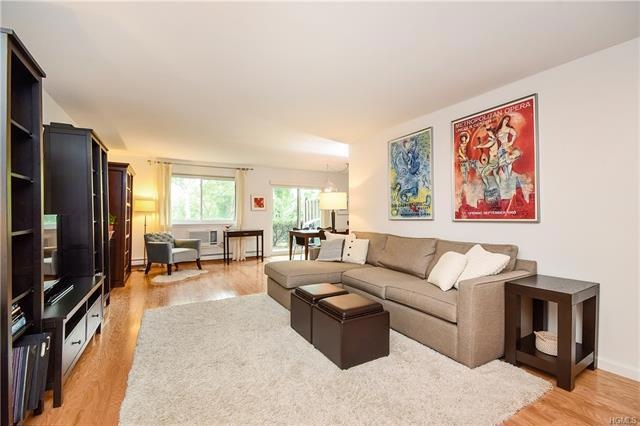 4 Kemeys Cove unit 402, Briarcliff Manor, NY 10510 - photo 1