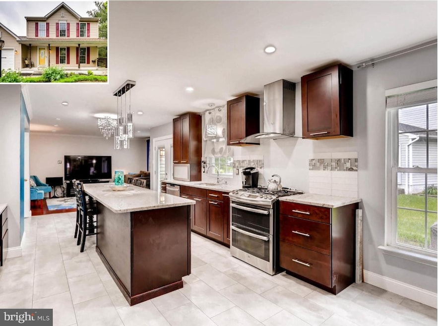 403 N Hammonds Ferry Rd, Linthicum Heights, MD 21090 - photo 1