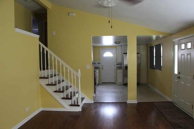 18 N Pioneer Rd, Waukegan, IL 60085 - photo 1