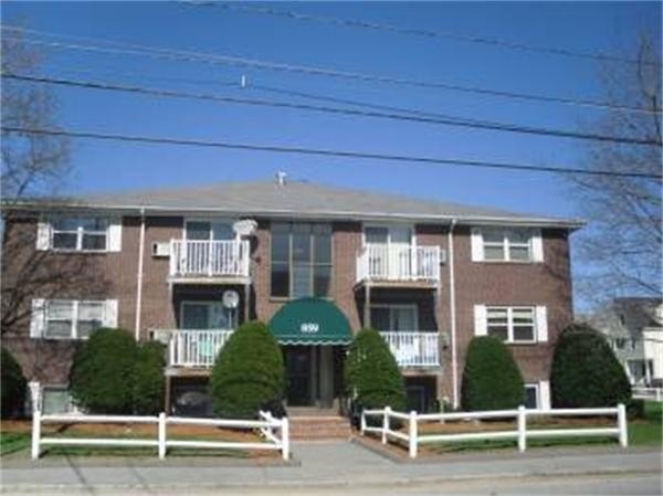 859 Lakeview Ave unit 18, Lowell, MA 01850 - photo 1
