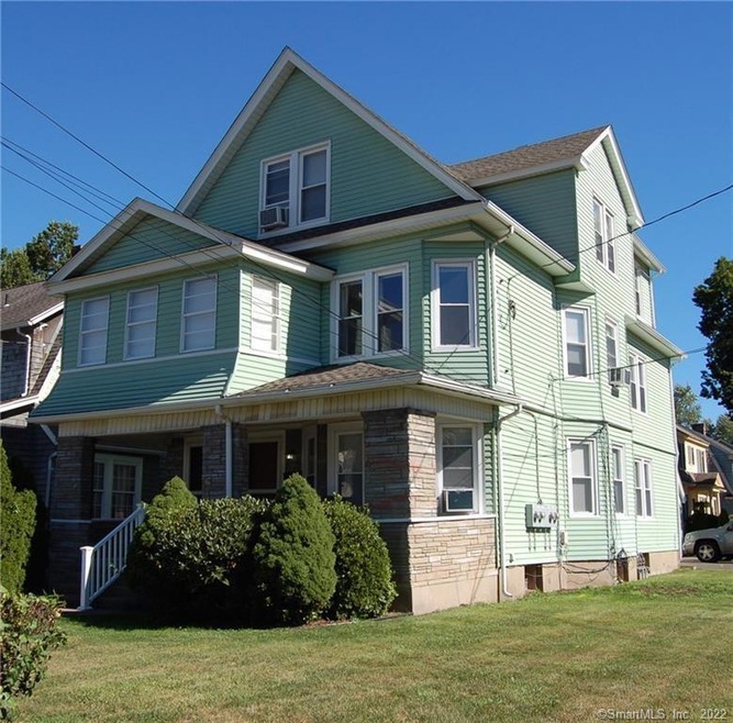 67 Whitman Ave unit 2, West Hartford, CT 06107 - photo 1