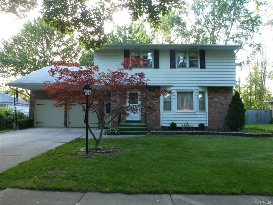 352 E Stenzil St, North Tonawanda, NY 14120 - photo 1