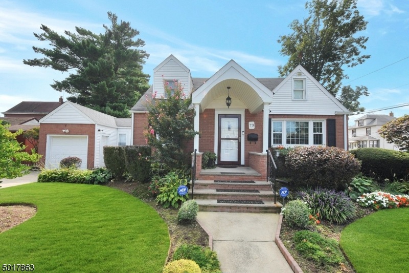 73 Magnolia St, Elmwood Park, NJ 07407 - photo 1