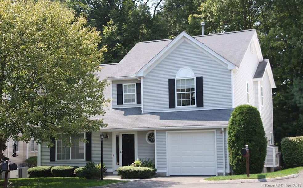 95 Intervale Rd unit 30, Stamford, CT 06905 - photo 1