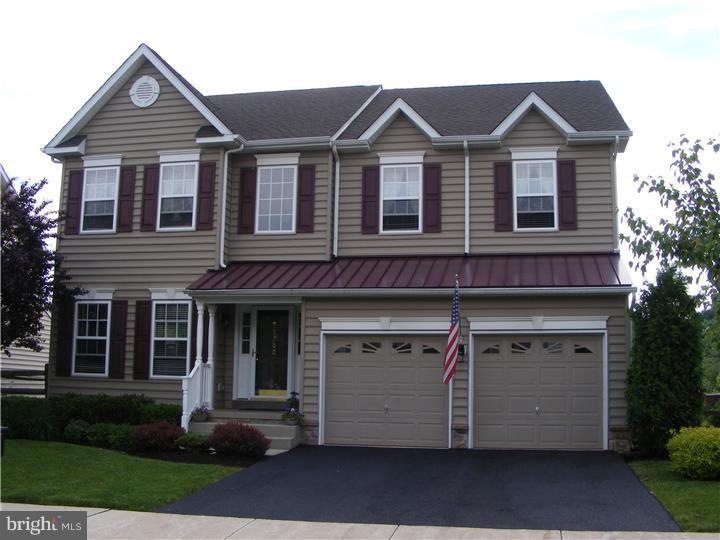 1100 Morgan Hill Dr, Pennsburg, PA 18073 - photo 1