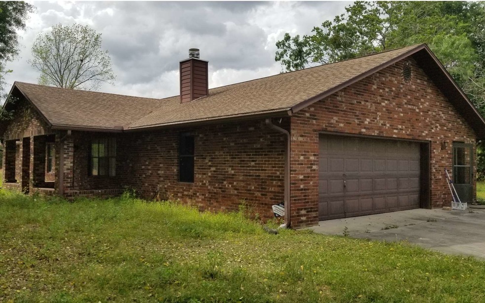 1213 SW Howell St, Lake City, FL 32024 - photo 1