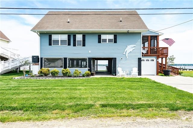 1016 Fort Lowry Ln, Dunnsville, VA 22454 - photo 1