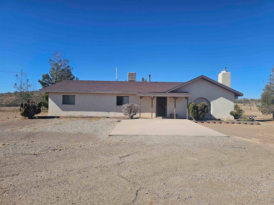 4 River Front Rd, Tularosa, NM 88352 - photo 1