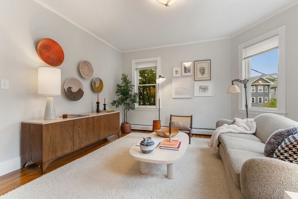 For Sale $565,000 • Co-Listing Agent