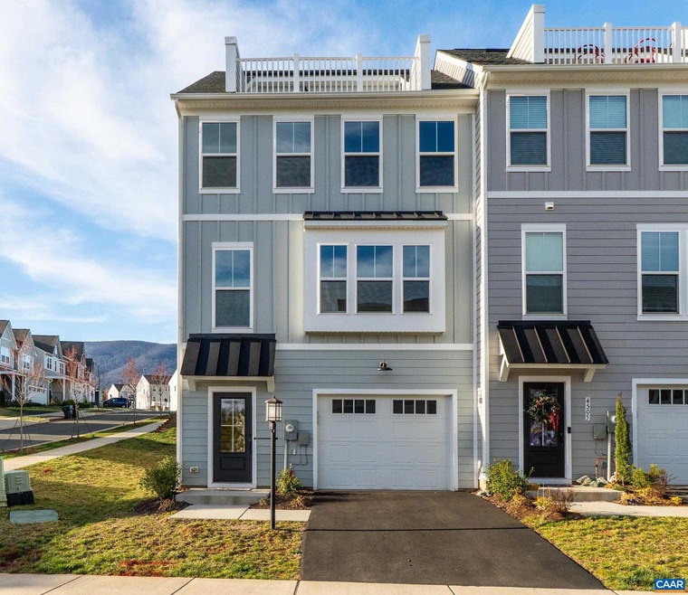 4503 Dupree St, Crozet, VA 22932 - photo 1