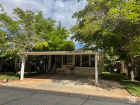 180 N 1100 E unit 194, Washington, UT 84780 - photo 1