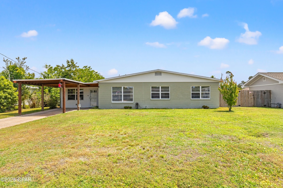 1914 Clay Ave, Panama City, FL 32405 - photo 1