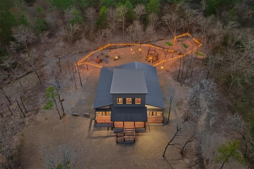 147 Hochalife Trail, Broken Bow, OK 74728 - photo 1