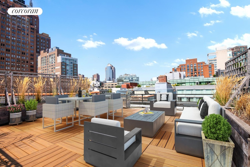 23 Greene St unit PENTHOUSE, New York, NY 10013 - photo 1