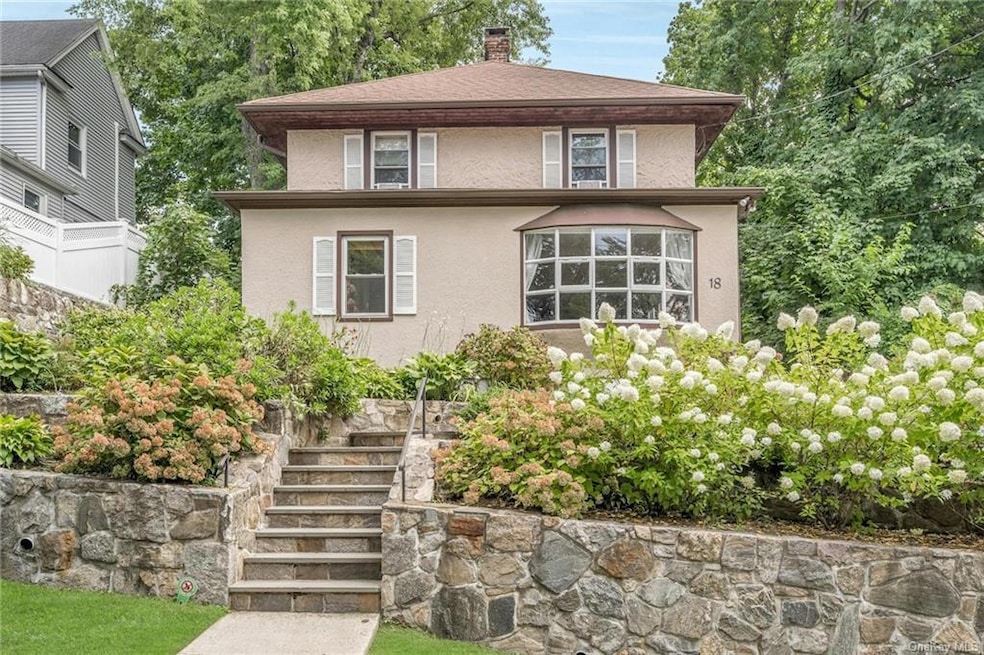 18 Wallace St, Tuckahoe, NY 10707 - photo 1