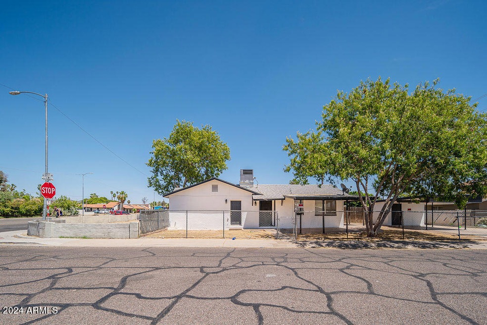 3643 W Dunlap Ave, Phoenix, AZ 85051 - photo 1