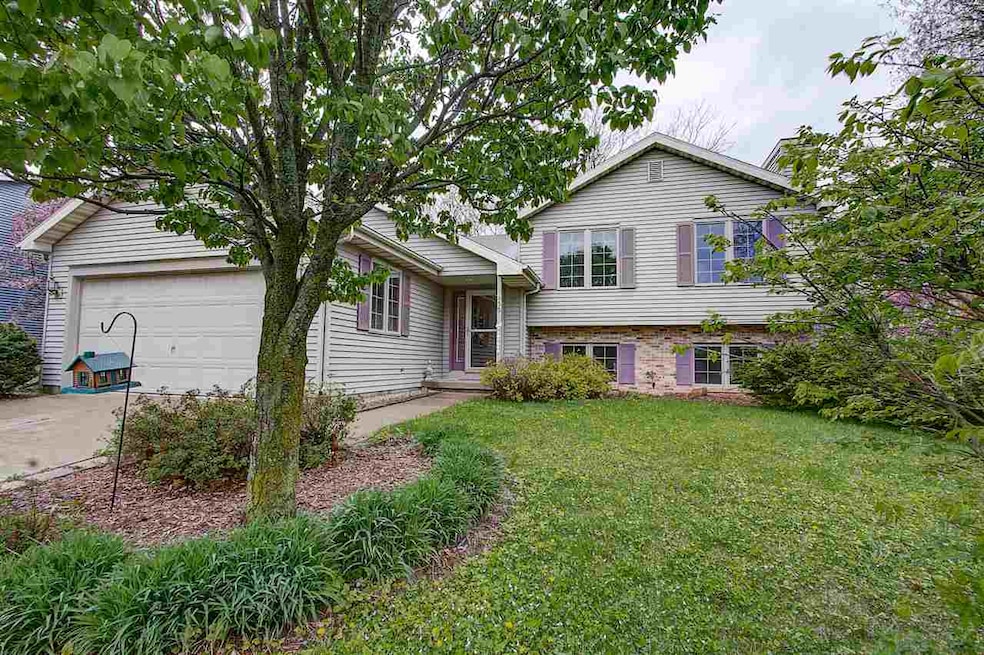 455 Ash St, Oregon, WI 53575 - photo 1