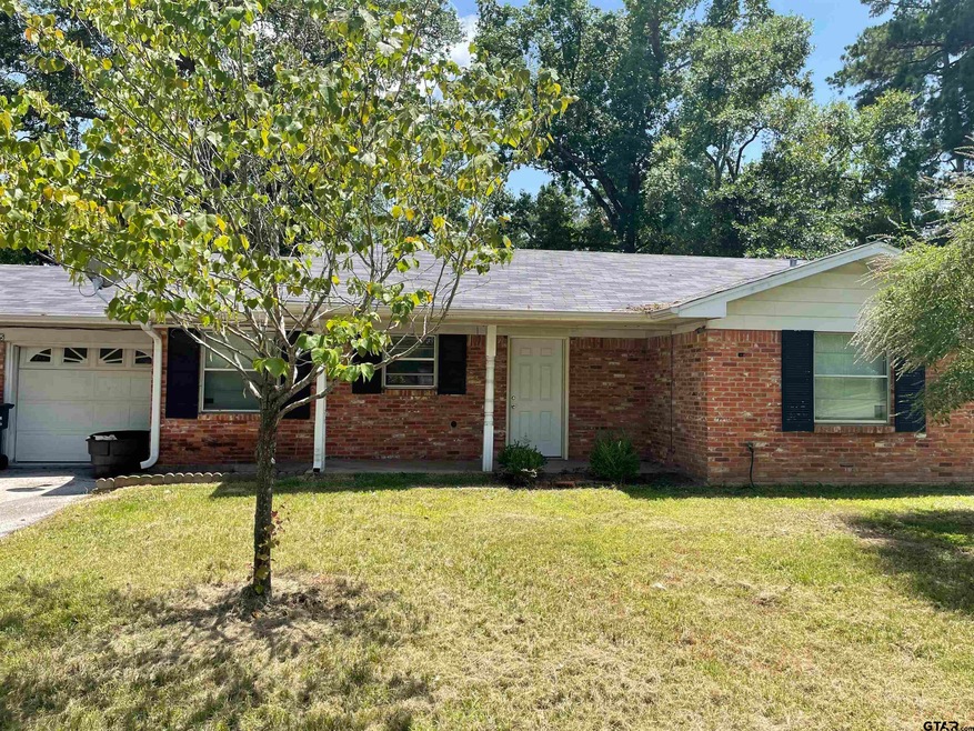 2925 Lisa Ln, Tyler, TX 75701 - photo 1