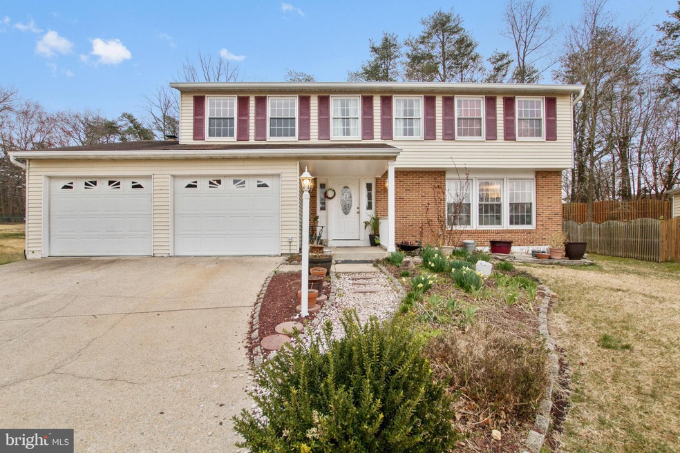 7603 Surry Grove Ct, Lorton, VA 22079 - photo 1