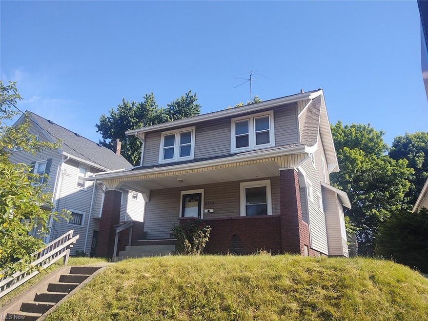 2705 9th St SW, Canton, OH 44710 - photo 1