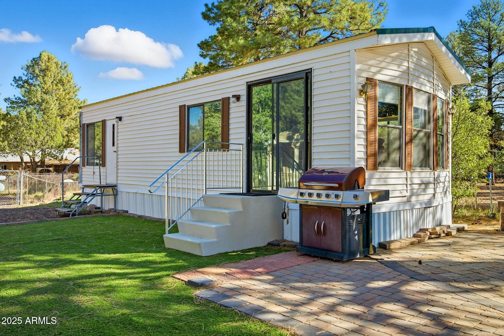 2169 Tenderfoot Trail, Overgaard, AZ 85933 - photo 1