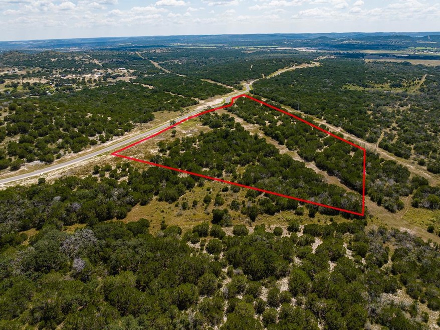 398 Dark Sky Path unit 8, Kerrville, TX 78028 - photo 1